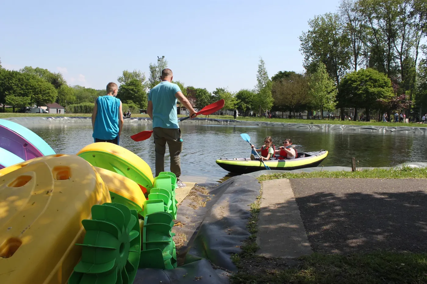 Parc arboré à proximité du château pour balades familiales
