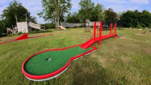 Mini-golf 9 trous à 5 minutes du Château de Ravenel